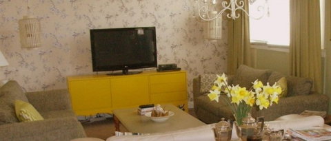 Cromwell House - Accommodation Guide 1