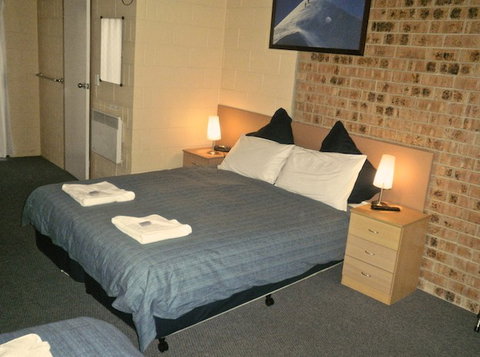 Aalberg Chalet Jindabyne - Accommodation Guide 2