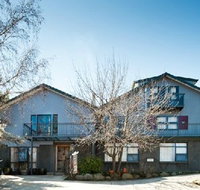 Mad Mooses Guest House - Accommodation Guide