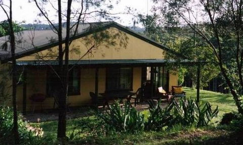 Bella Vista Cottage - Accommodation Guide 0