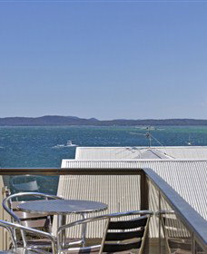 Magnus Street Treetops - Accommodation Asia 2