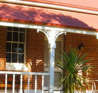 Araluen Old Courthouse Bed and Breakfast - Accommodation Asia