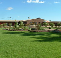 Newell Motor Inn - Accommodation Guide