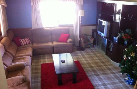 Carinya Cottage Holiday House In Gerringong - Near Kiama - Accommodation Guide 4