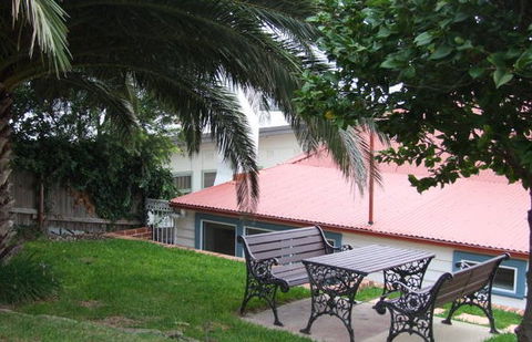 Allwood Cottage - Accommodation Asia 0