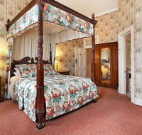 The Old George And Dragon Guesthouse