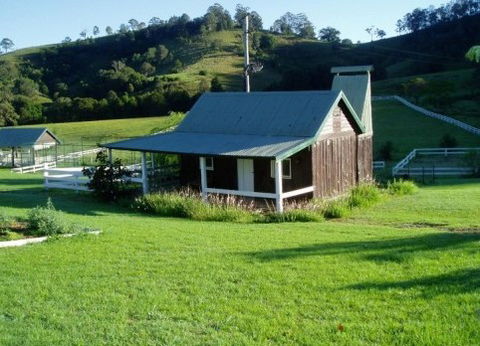 Barkeldine Farm Country Retreat - Accommodation Guide 3