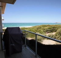 Beachfront Narrabeen - Accommodation Asia