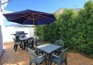 Koola Beach Apartments Bargara - Accommodation China 1