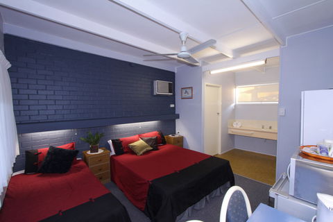 Moore Park Beach Motel - Accommodation China 0