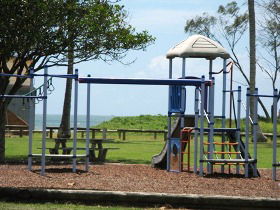 Moore Park Beach Holiday Park - Accommodation China 0