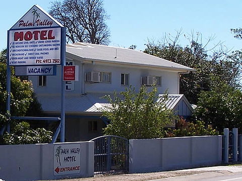 Palm Valley Motel And Self Contained Holiday Units - Accommodation China 0