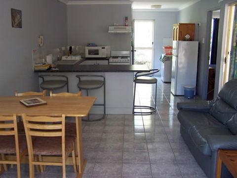 Palm Valley Motel And Self Contained Holiday Units - Accommodation China 2