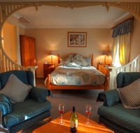 Honeysuckle Cottages and The Rocks Restaurant - Accommodation China