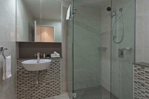 Meriton Serviced Apartments - Brisbane - Accommodation Asia 4