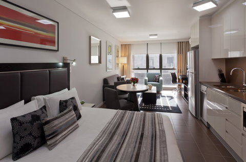 Meriton Serviced Apartments - Brisbane - Accommodation Asia 5