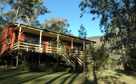 Cave Rock Cottages - Accommodation China 5