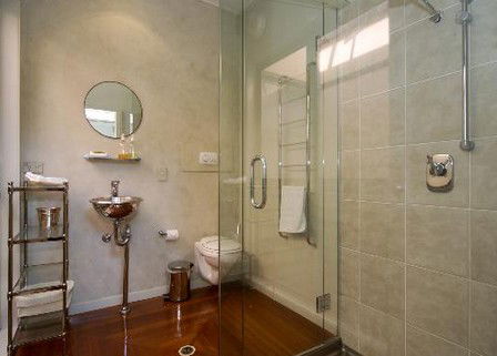 Claytons On Cylinder Beach Front Apartments - Accommodation China 4