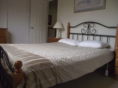 Aliana - Holiday Home - Accommodation Asia 5