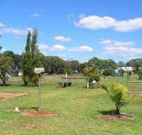 Yarraman Caravan Park - Accommodation Guide