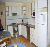 Garden Apartments Unit 11 - Accommodation Guide