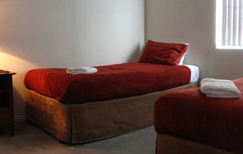 Churchill Apartments - Accommodation China 4