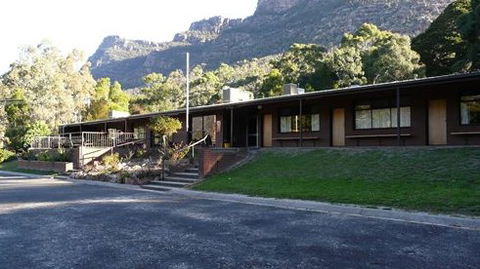 UC Camping Norval - Accommodation Guide 1