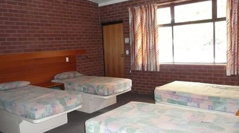 UC Camping Norval - Accommodation Guide 5
