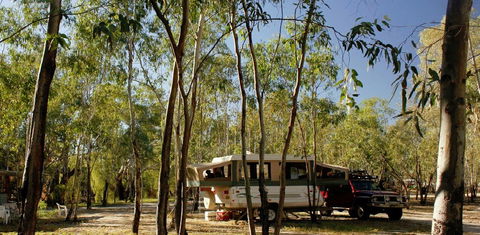 Beds On The Barwon - Accommodation Asia 1