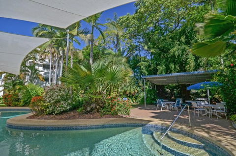 Roydon Beachfront Holiday Apartments - Accommodation Guide 3