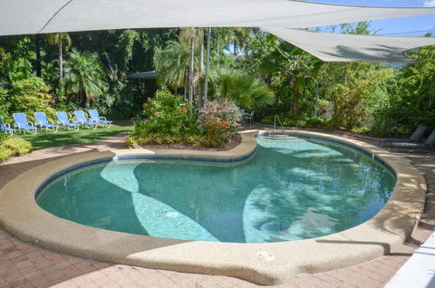 Roydon Beachfront Holiday Apartments - Accommodation Guide 6