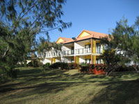 Coral Cove QLD Accommodation China