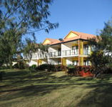 Coral Cove Resort  Golf Club - Accommodation China