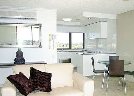 Trafalgar Towers - Accommodation China 1