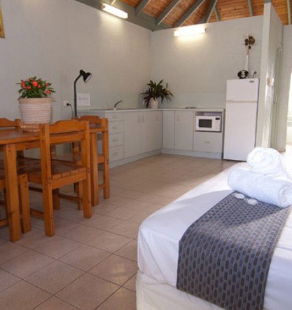 Nelly Bay QLD Accommodation China