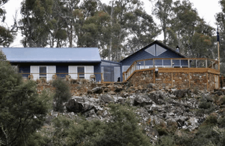 Lower Marshes TAS Accommodation Guide