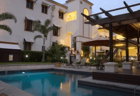 The Mediterranean Port Douglas - Accommodation China