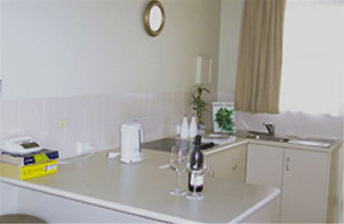 Taft Motor Inn - Accommodation Guide 1