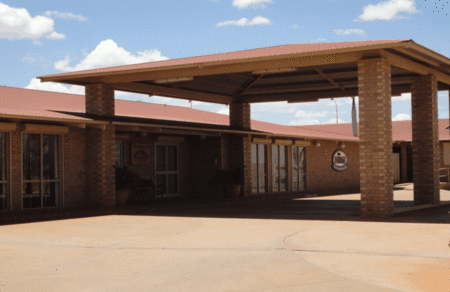 The Lodge Motel - Accommodation Guide