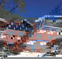 Viking Alpine Lodge - Accommodation Guide