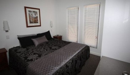 Macdonnell Range Holiday Park - Accommodation China 1