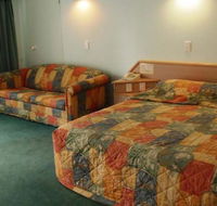 Runaway Bay Motor Inn - Accommodation Asia
