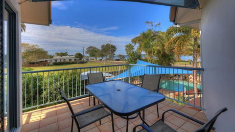 Dolphin Waters Holiday Apartments - Accommodation Guide 0