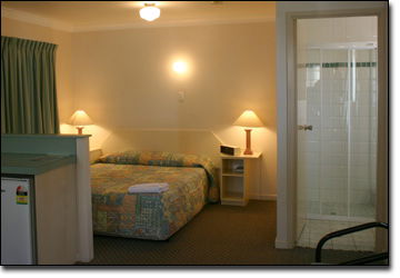 Earls Court Motor Inn - Accommodation Guide 3