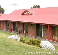Acacia Apartments - Accommodation Guide