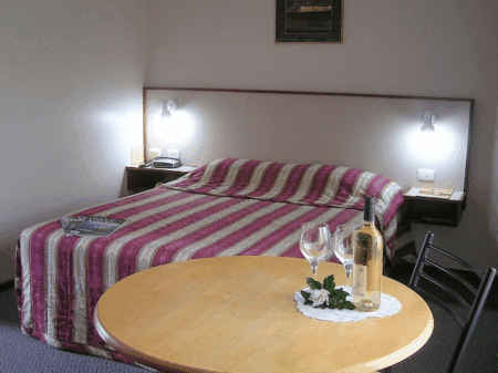 Comfort Inn Marco Polo - Accommodation Asia 2