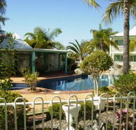 Reef Adventureland Motor Inn - Accommodation China
