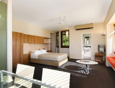 Regents Court - Accommodation China 2