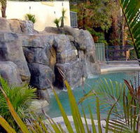 Crusoes Holiday Apartments - Accommodation China