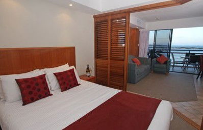 Ramada Resort Golden Beach - Accommodation Guide 2